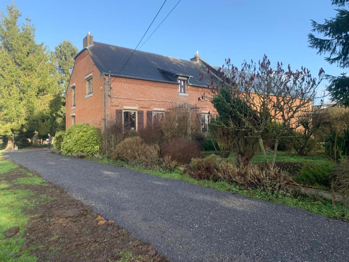 Aux Fines Bulles Gîte et Chambres d hôtes Neuve-Maison Exterior foto
